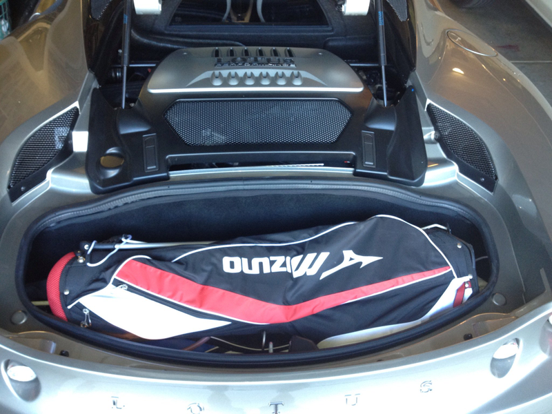 Illustration for article titled But what if the C8 has both a trunk AND a frunk?